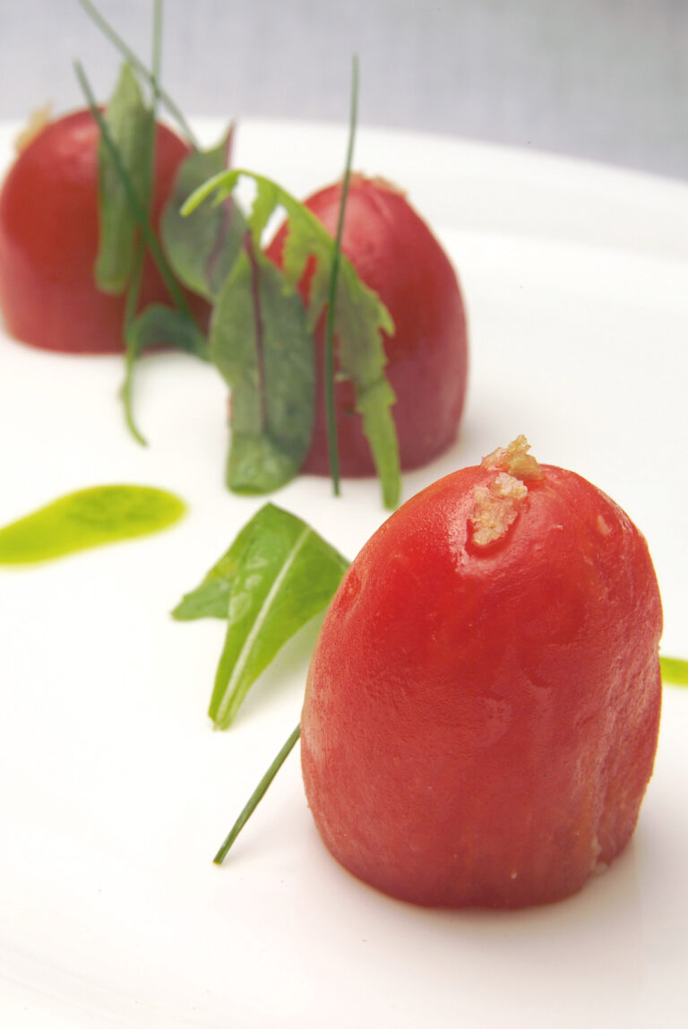 Tomates pera rellenos de cuscús